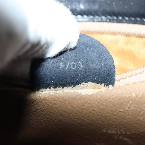 CELINE Hand Bag Leather Black Auth 81636 - Picture 12 of 16